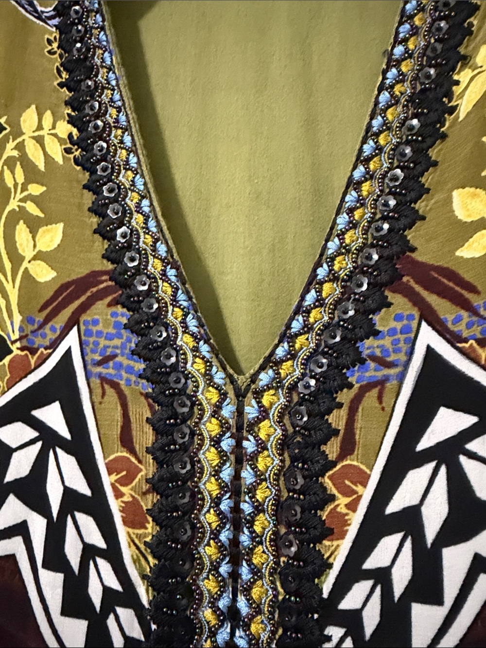 GUC Bhanuni by Jyoti Dress Size 16W - has flaw, see pics - Picture 6 of 6